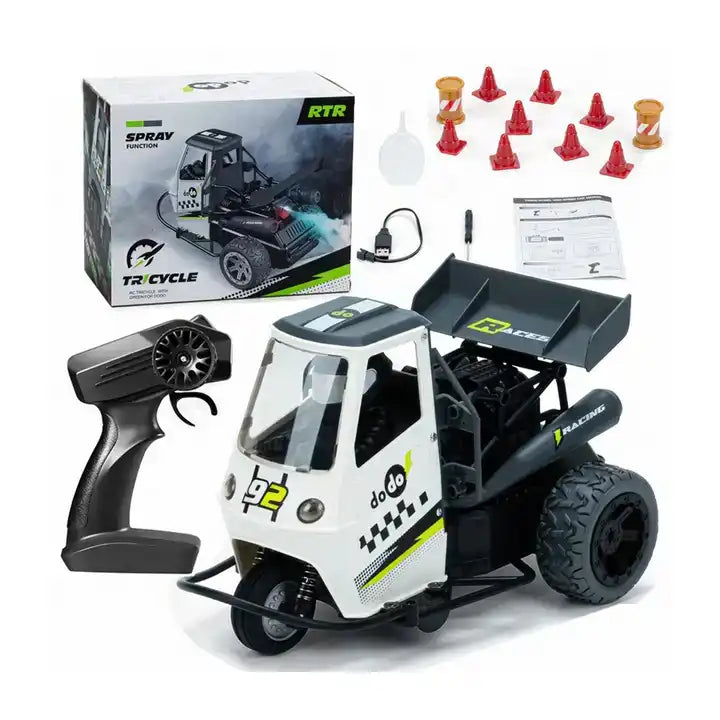 Three Wheel Spray Remote Control Drift Car